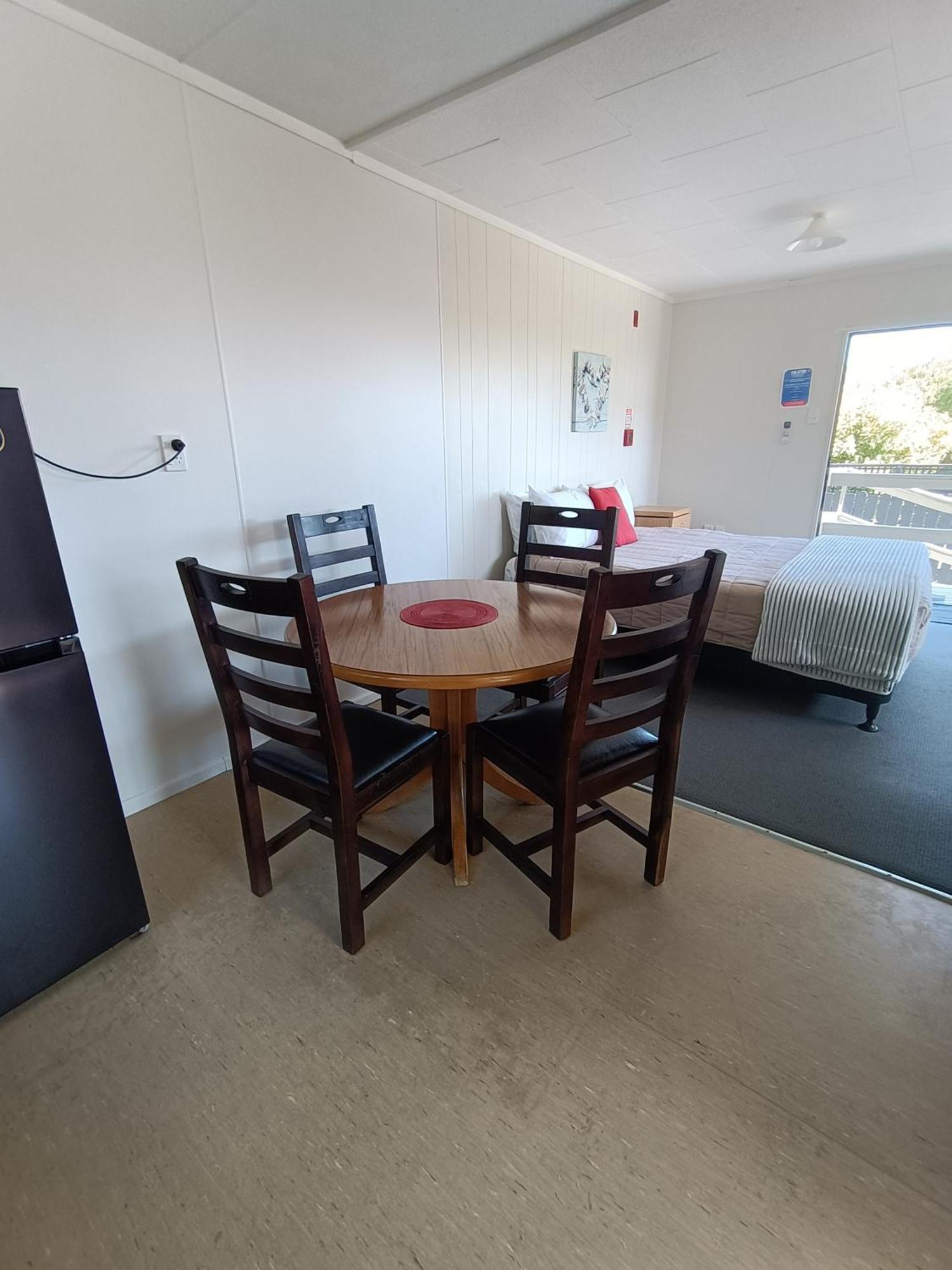 Moeraki Beach Motels Extérieur photo