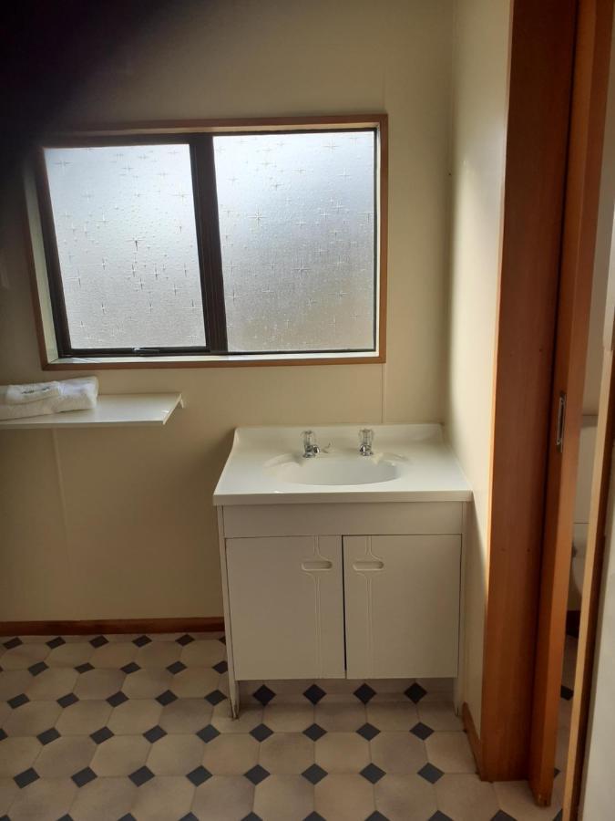 Moeraki Beach Motels Extérieur photo